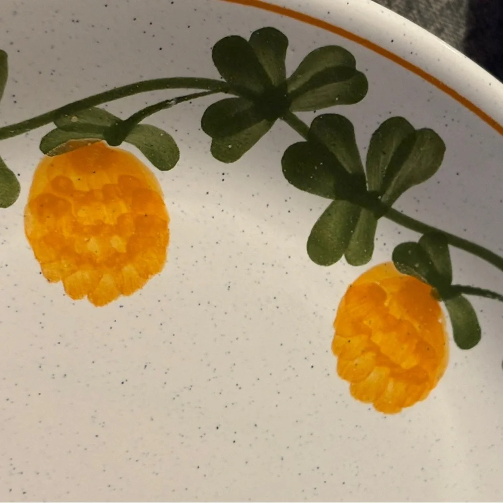 One Set of 4 Williams-Sonoma Hungary 8